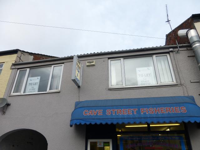 <c:out value='Cave Street, Hull, HU5 2TZ'/>